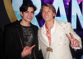 AARÓN MERCURY ALDO DE NIGRIS MONTERREY FIRMA DE AUTÓGRAFOS